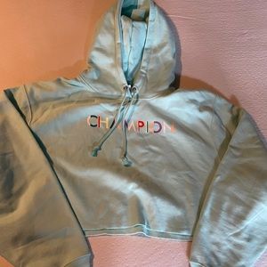Crop Champion Sweatshirt